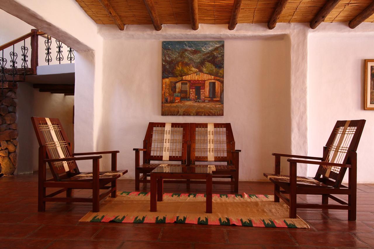 Casa De Piedra Hotel Purmamarca Ngoại thất bức ảnh