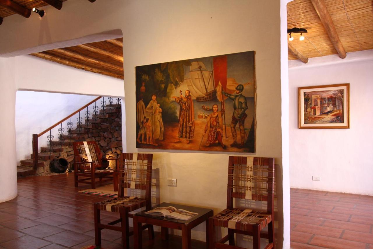 Casa De Piedra Hotel Purmamarca Ngoại thất bức ảnh